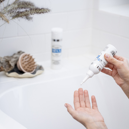 Esencja na suchą skórę i swędzenie z olejem konopnym WAX MED 100ml