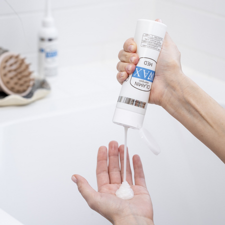Szampon na łupież tłusty i problematyczną skórę głowy WAX MED OLAMIN 200ml